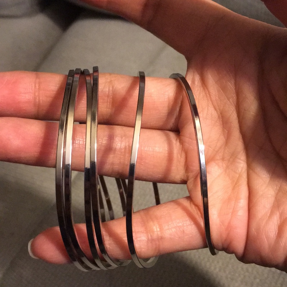 Wavy silver bracelets